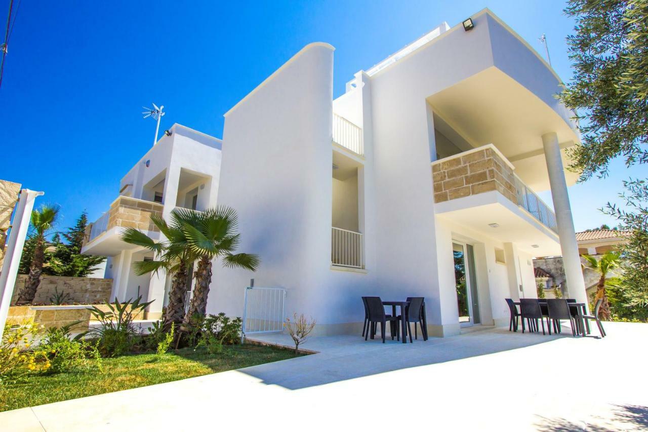 Aparthotel Residence Ludovica - Piscina Panoramica Vista Mare Santa Maria al Bagno Exteriör bild